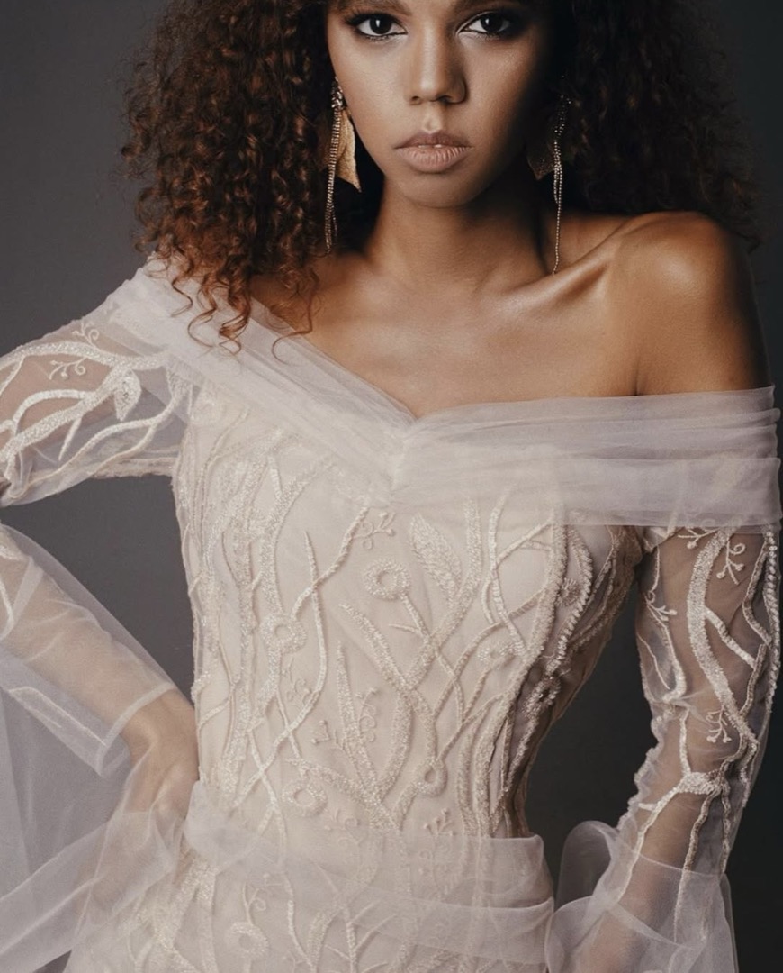 elle